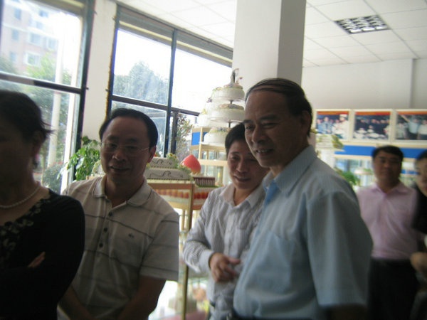 江西省人民检察院曾页九一行在全龙培训指导工作